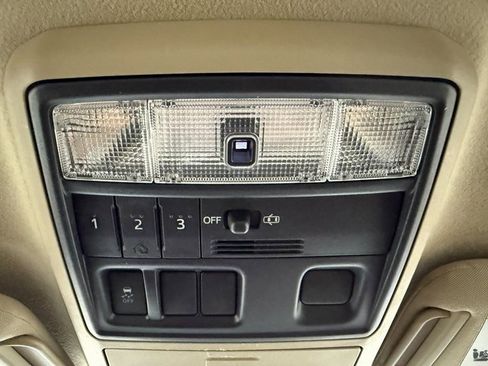 Used 2013 Toyota 4Runner SR5 image 22