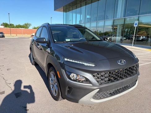 Used 2022 Hyundai Kona SEL image 5
