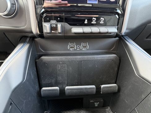 Used 2025 RAM 1500 Big Horn image 27