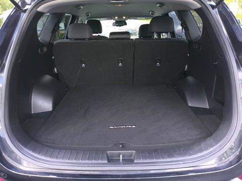 Used 2020 Hyundai Santa Fe SEL w/ Cargo Package FWD image 9