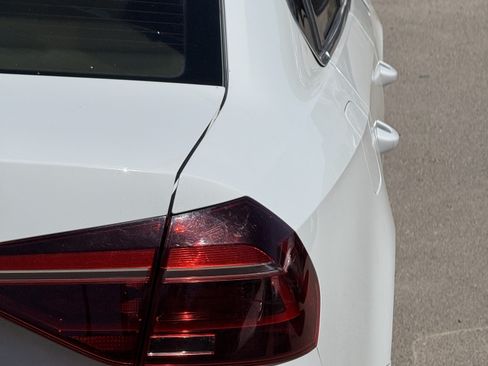 Used 2017 Volkswagen Passat 1.8T R-Line w/ R-Line Lighting Package FWD image 20