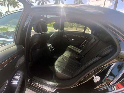 Used 2015 Mercedes-Benz S 550 Sedan image 10
