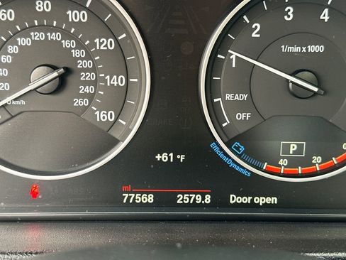 Used 2017 BMW 330i Sedan image 4