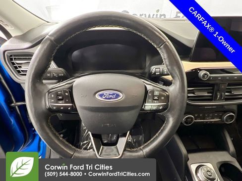 Used 2021 Ford Escape Titanium w/ Titanium Elite Package image 8