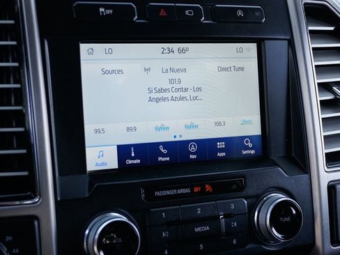 Used 2020 Ford F150 Platinum w/ Equipment Group 701A Luxury image 30