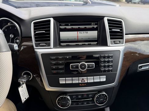 Used 2014 Mercedes-Benz ML 350 4MATIC image 34