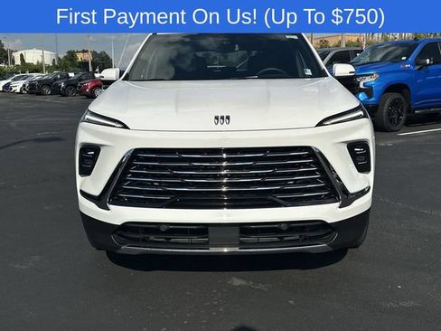 Used 2026 Buick Enclave Preferred FWD image 3