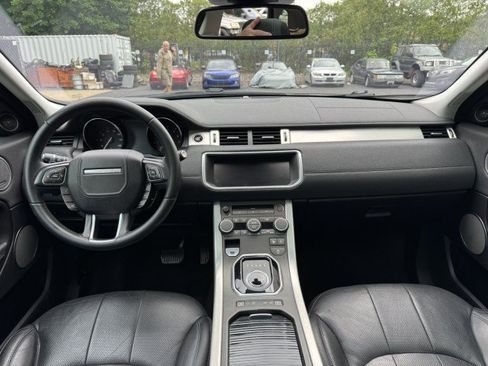 Used 2017 Land Rover Range Rover Evoque SE Premium AWD/4WD image 31