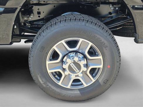 New 2026 Ford F250 Lariat AWD/4WD image 9