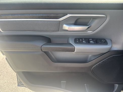 Used 2022 RAM 1500 Big Horn AWD/4WD image 7