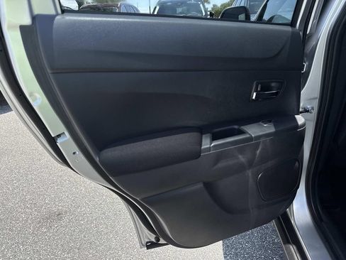 Used 2024 Mitsubishi Outlander Sport SE AWD/4WD image 13