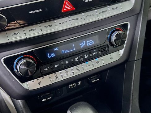 Used 2018 Hyundai Sonata SEL w/ Tech Package 04 FWD image 22