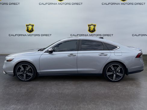 Used 2023 Honda Accord Sport image 2