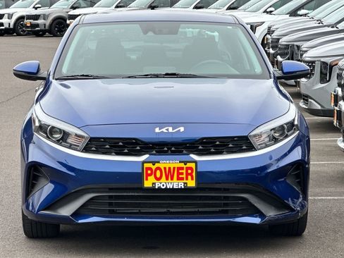 Certified 2024 Kia Forte LXS w/ LXS Technology Package FWD image 9