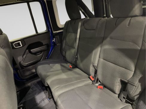 Used 2020 Jeep Wrangler Altitude image 19