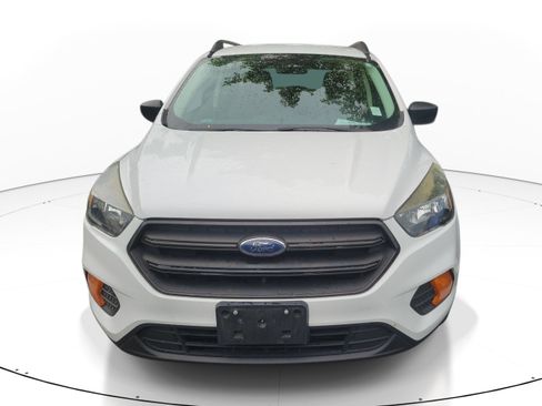 Used 2018 Ford Escape S FWD image 2