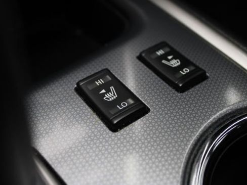 Used 2018 Nissan Pathfinder SL w/ Midnight Edition Package image 18