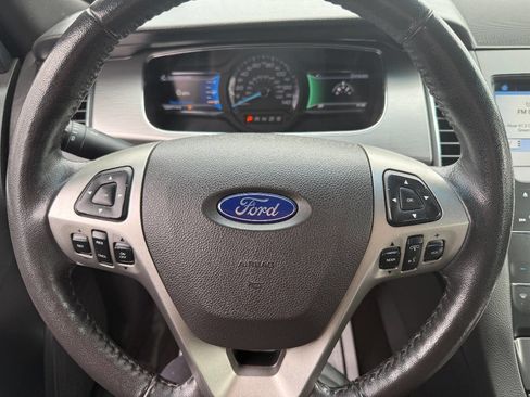 Used 2017 Ford Taurus SEL w/ Equipment Group 201A image 14