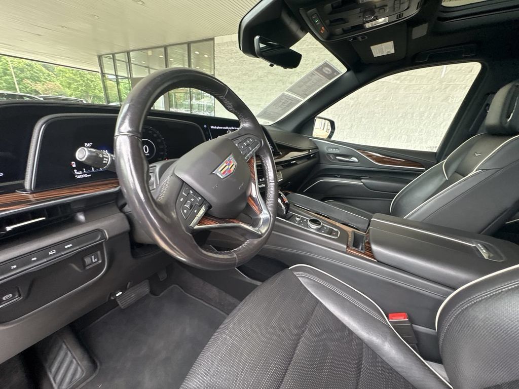 Certified 2022 Cadillac Escalade Premium Luxury AWD/4WD image 10