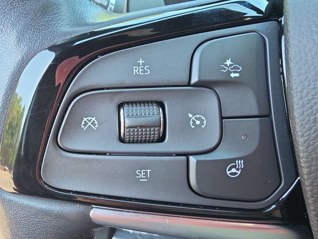 Certified 2023 Buick Enclave Essence FWD image 23