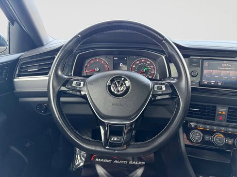 Used 2019 Volkswagen Jetta R-Line FWD image 29