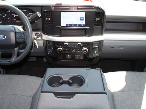 Used 2025 Ford F250 XL w/ STX Appearance Package AWD/4WD image 29