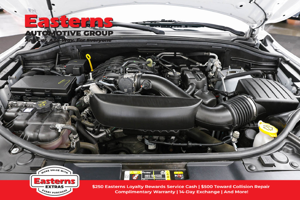 Used 2025 Dodge Durango GT RWD image 8