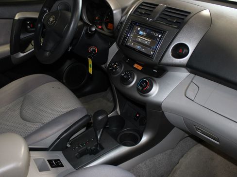 Used 2008 Toyota RAV4 2WD image 22