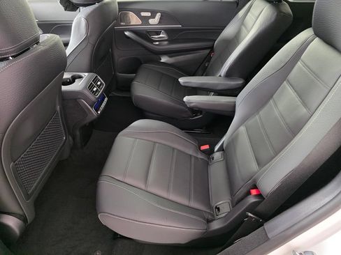 New 2026 Mercedes-Benz GLS 450 4MATIC image 11