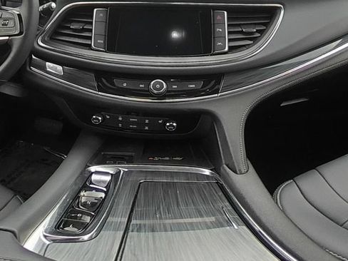 Used 2023 Buick Enclave Essence w/ Experience Buick Package FWD image 28