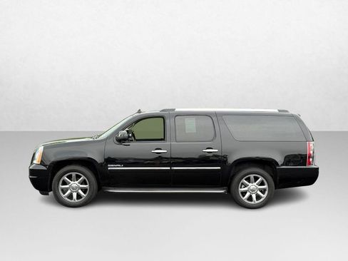 Used 2013 GMC Yukon XL Denali AWD/4WD image 2