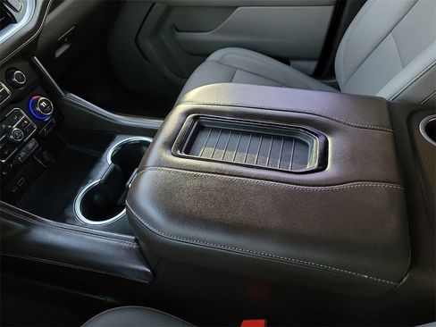 Used 2021 Chevrolet Tahoe LT w/ Rear Media and Nav Package image 25