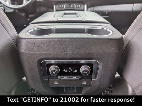 Used 2023 Chevrolet Suburban LS RWD image 15