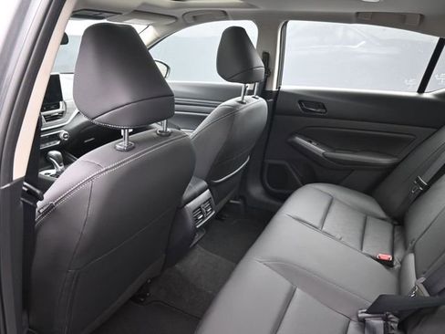 New 2026 Nissan Altima 2.5 SV w/ SV Premium Package FWD image 23