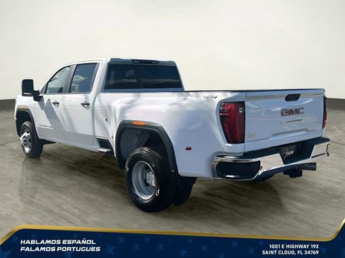 New 2026 GMC Sierra 3500 Pro AWD/4WD image 4