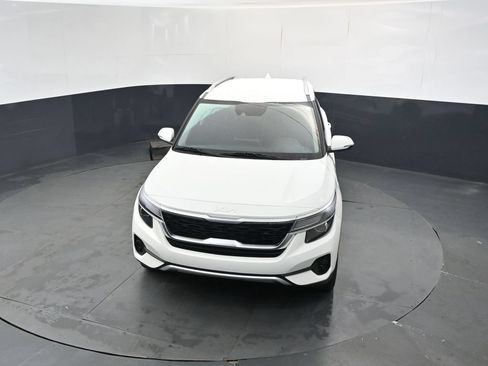Used 2023 Kia Seltos S w/ Navigation Package AWD/4WD image 30