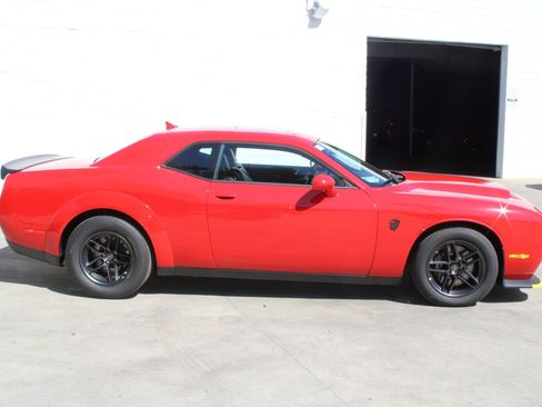 New 2023 Dodge Challenger SRT Hellcat Redeye RWD image 3