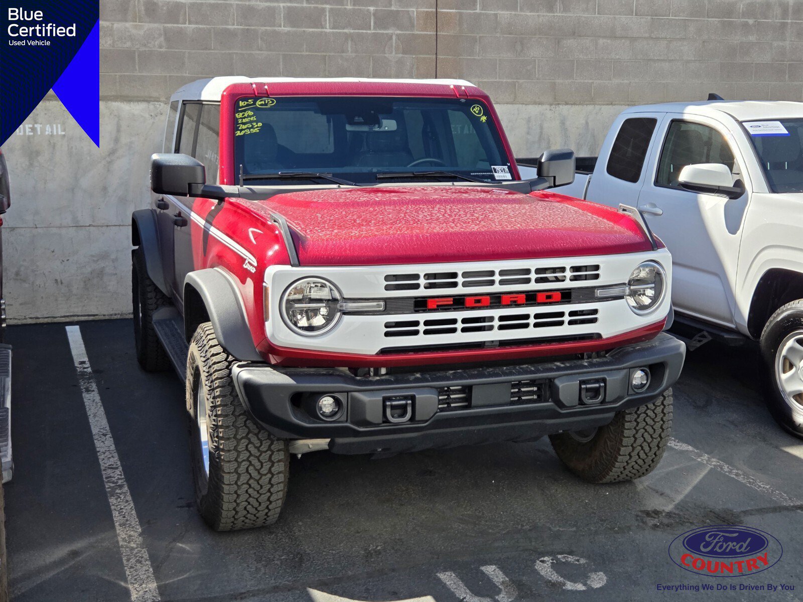 Certified 2025 Ford Bronco Heritage Edition AWD/4WD image 1