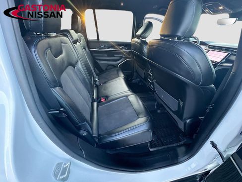 Used 2022 Jeep Grand Cherokee Trailhawk w/ Advanced Protech Group II image 36