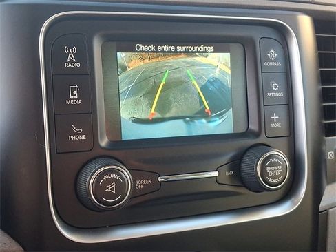 Used 2016 RAM 2500 Tradesman w/ Chrome Appearance Group image 18