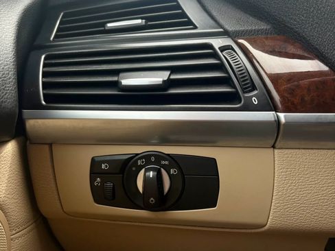 Used 2011 BMW X5 xDrive35d AWD/4WD image 40
