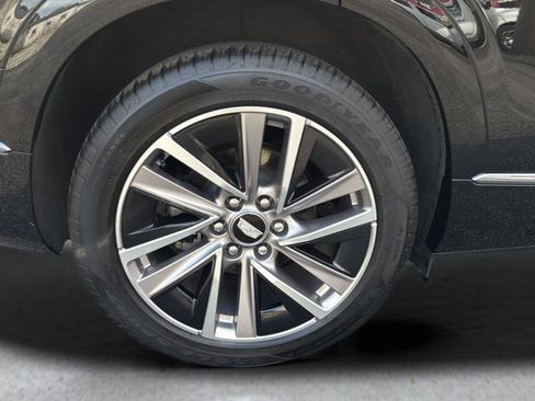 Certified 2026 Cadillac Vistiq Sport w/ LPO, Floor Liner Package AWD/4WD image 15