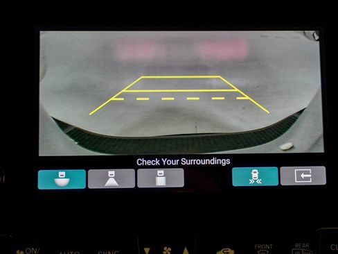 Used 2023 Honda Odyssey Elite image 27