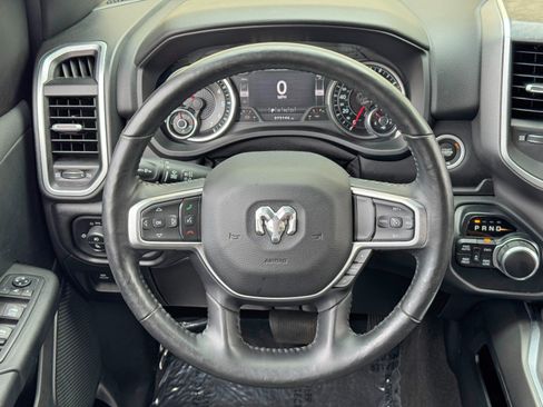 Used 2020 RAM 1500 Big Horn AWD/4WD image 18