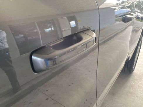 New 2023 RAM 1500 Big Horn image 19