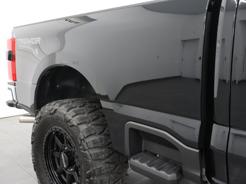 Used 2025 Ford F350 XLT w/ Tremor Off-Road Package AWD/4WD image 24