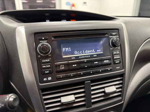 Used 2013 Subaru Impreza WRX Sedan image 20