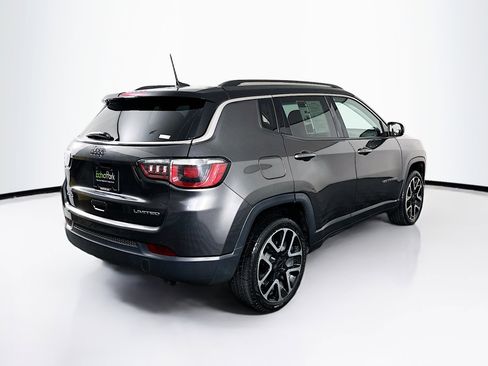 Used 2019 Jeep Compass Limited image 9