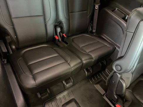 Used 2019 GMC Acadia SLT image 27