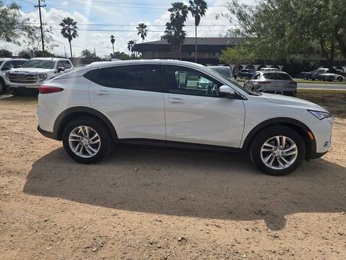 New 2026 Buick Envista Preferred w/ Convenience I Package image 4